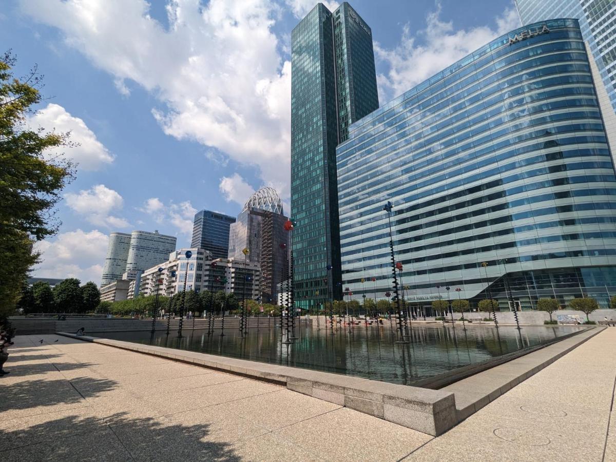 Puteaux- La Defense Arena Appartement Vue Tour Eiffel エクステリア 写真